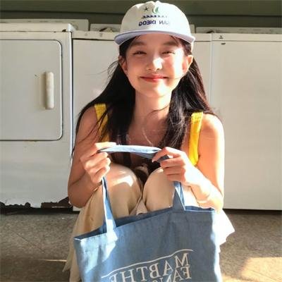 卡美拉万岁